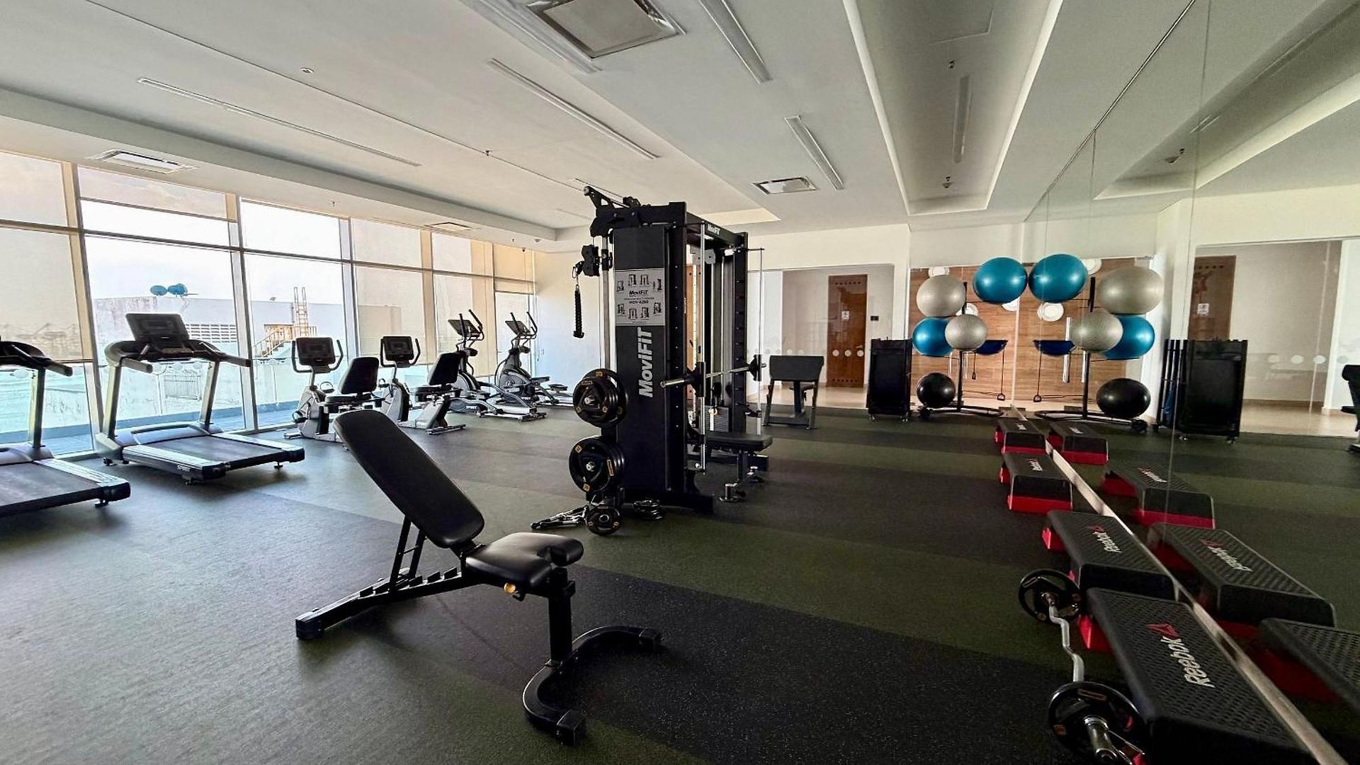 H2 Lujoso Apto 1 Hab Piso 23 Con Empleada Apartment *